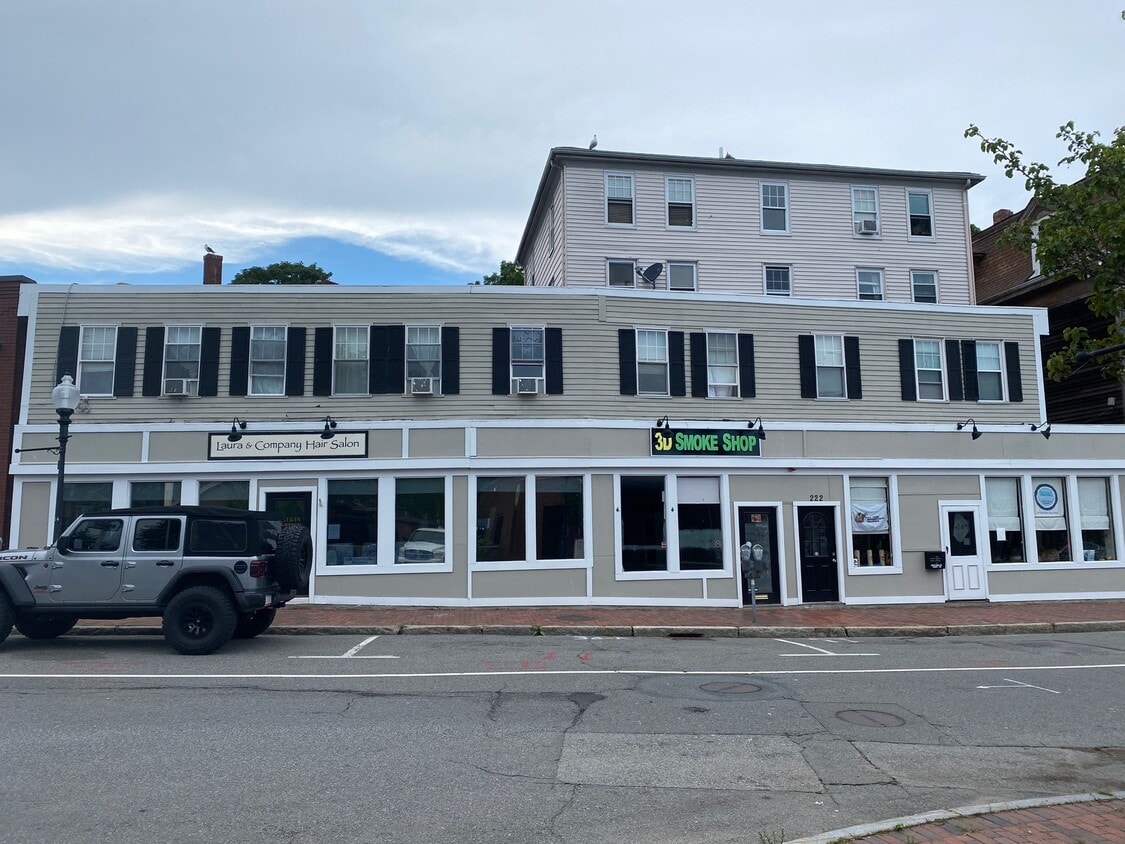 Primary Photo - 222 Main Street, Unit R7