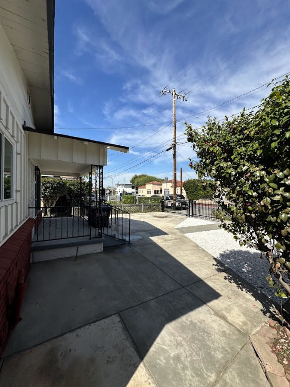 Foto del edificio - 4064 E 60th St