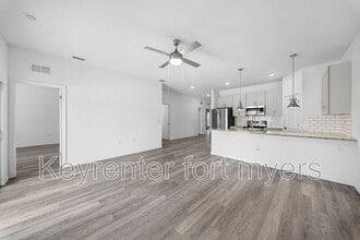 Building Photo - 4716 29th St SW