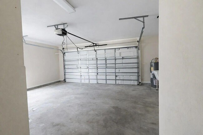 Building Photo - 31 Stevens Dr