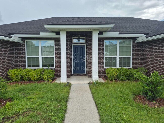 Foto del edificio - 53671 Carrington Dr