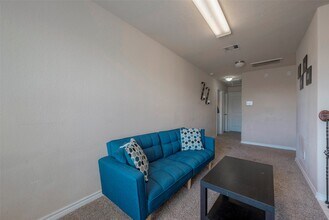 Building Photo - 18010 Sonora Brook Ln