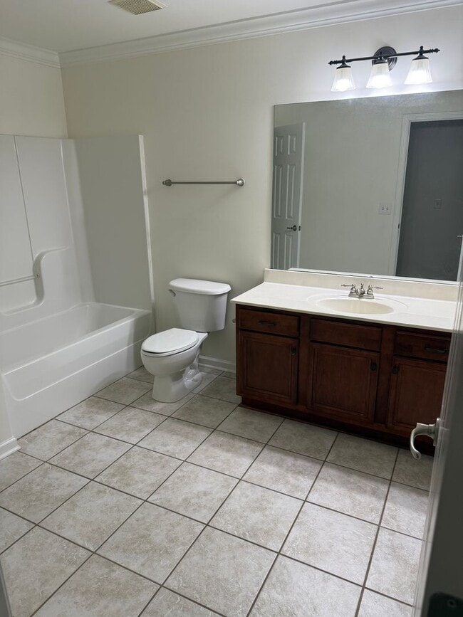 Building Photo - 2136 Cason Ln