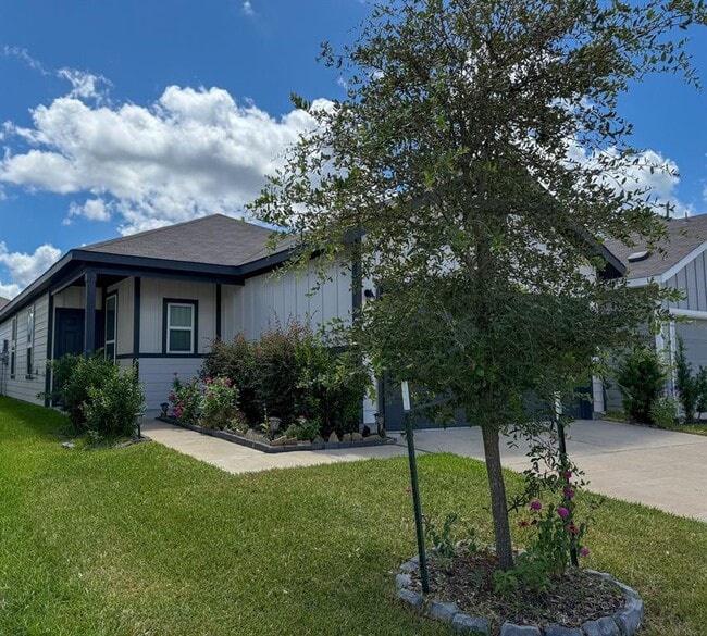 Foto del edificio - 6406 Franklin View Ln