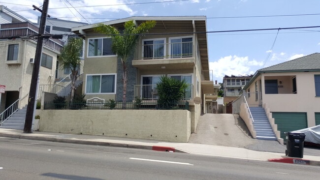 Building Photo - 1850 Pacific Coast Hwy