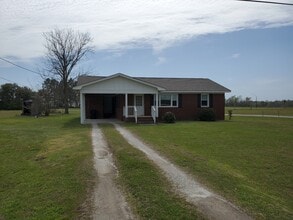 Building Photo - 4128 Freedom Way