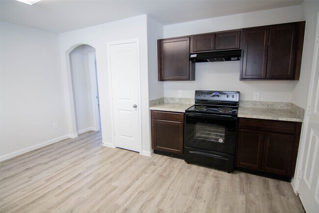 Building Photo - 3514 Bluebird Park Ln
