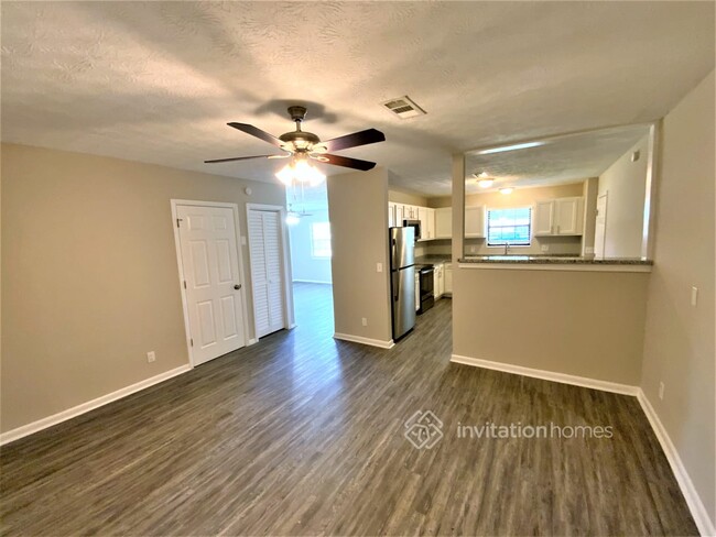 Building Photo - 6477 Cooper Ln