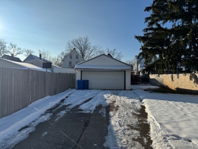 Foto del edificio - 3bd Single Cash Pay/Section 8