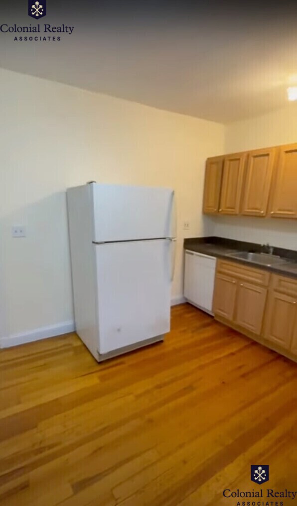 Foto del edificio - 26 Fairbanks St