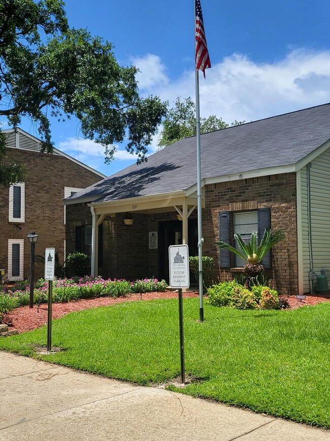 Foto del edificio - Edgewater Pointe Apartments