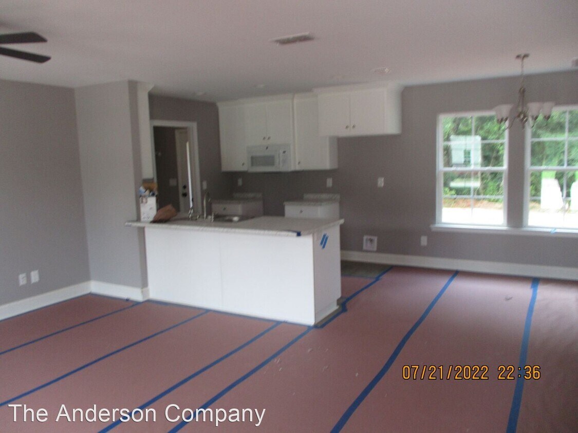 Building Photo - 3 br, 2 bath House - 115 Twelve Oaks Ct