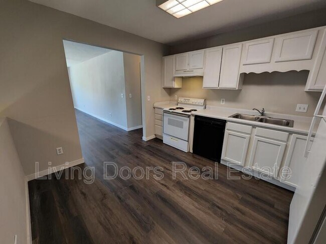 Foto del edificio - 1738 N 27th St