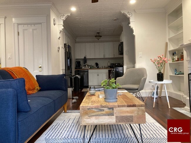 Building Photo - 54 Monadnock St
