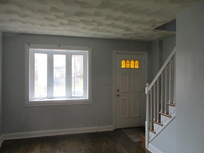 Foto del edificio - 2863 Edgecombe Cir S