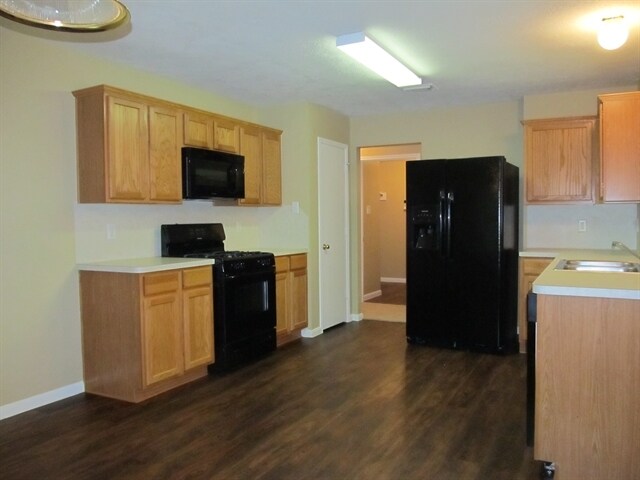 Foto del edificio - 20830 Auguswood Ln