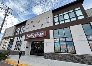 Building Photo - 132 E University Ave