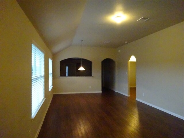 Foto del edificio - 2710 Bammelwood Dr