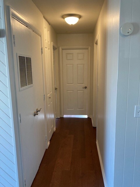 Hallway - 1137 Cove Dr
