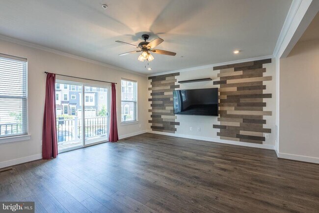 Foto del edificio - 6069 Dreher Ct