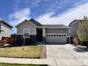 Building Photo - 160 S Langdale Ct