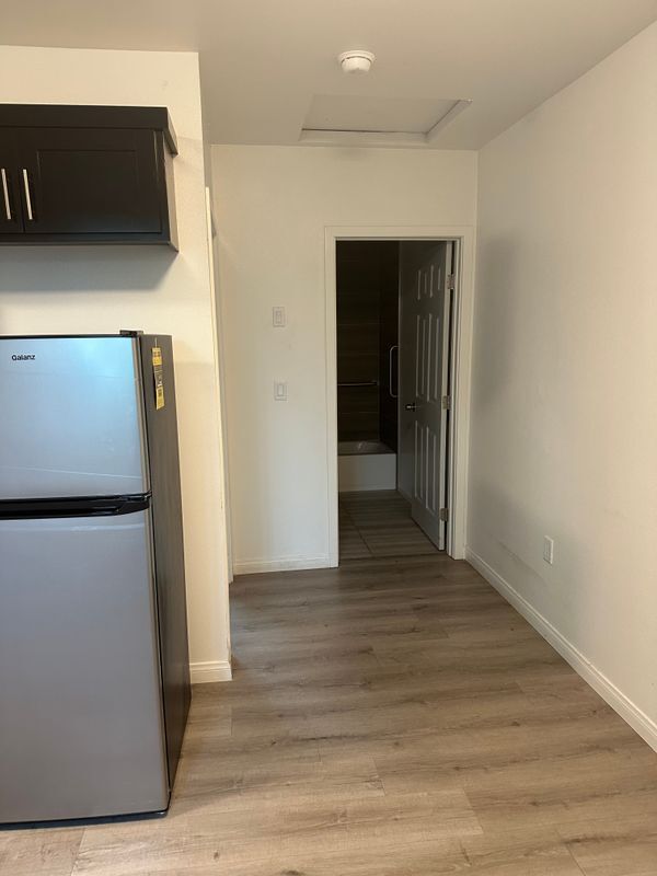 Foto del edificio - 1351 1/4 East 41st Place