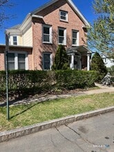 Building Photo - 59 Park Pl