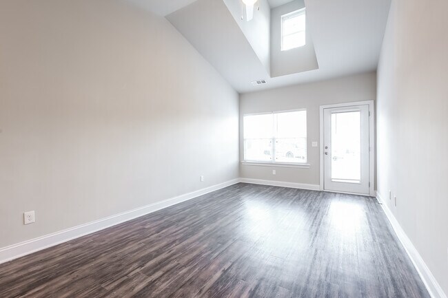 Foto del edificio - 179 Riley Cir