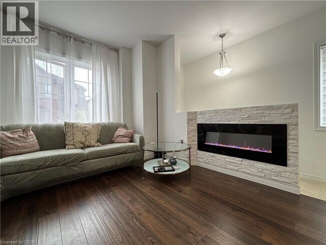 Building Photo - 11 Birot Ln.