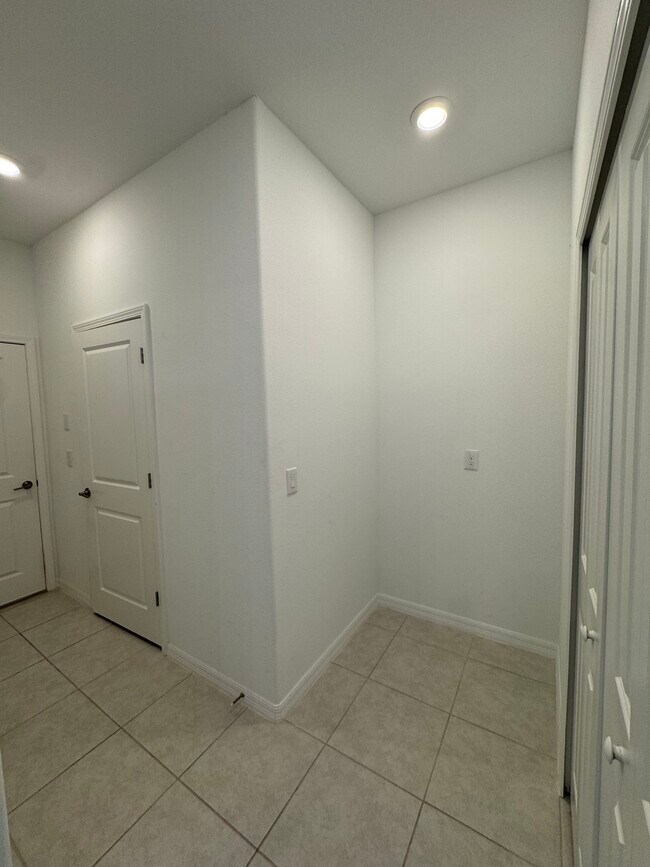 Foto del edificio - 32100 Pop Ash Pl