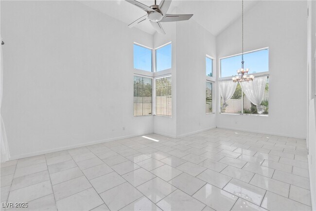 Foto del edificio - 9613 Port Huron Ln