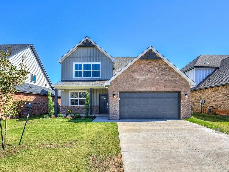 Foto principal - 901 NW 192nd Terrace
