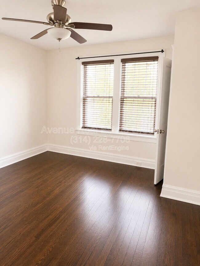 Foto del edificio - 5533 Holly Hills Ave