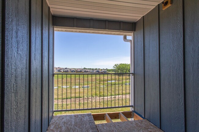 Foto del edificio - Moonlight Apartment Complex