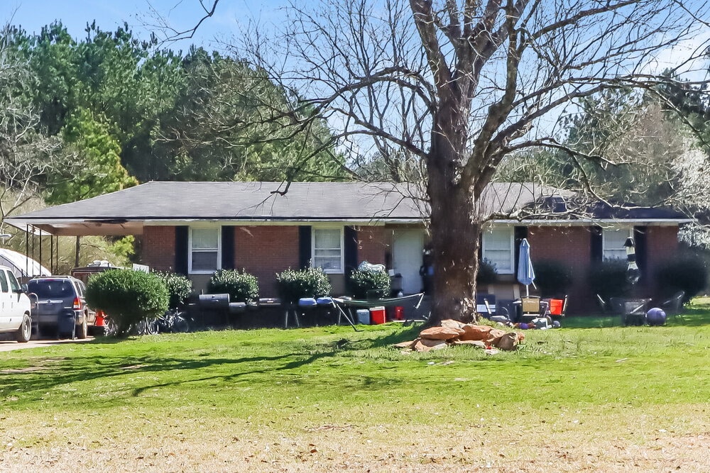Primary Photo - 20 Freeman Dr