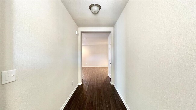 Foto del edificio - 4229 Porter Farm Rd