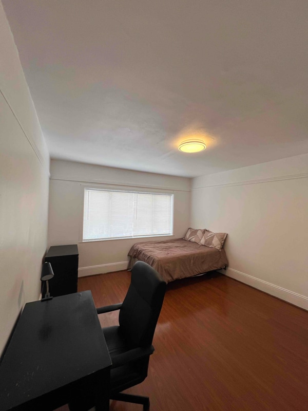 Foto del edificio - 185 Miriam St