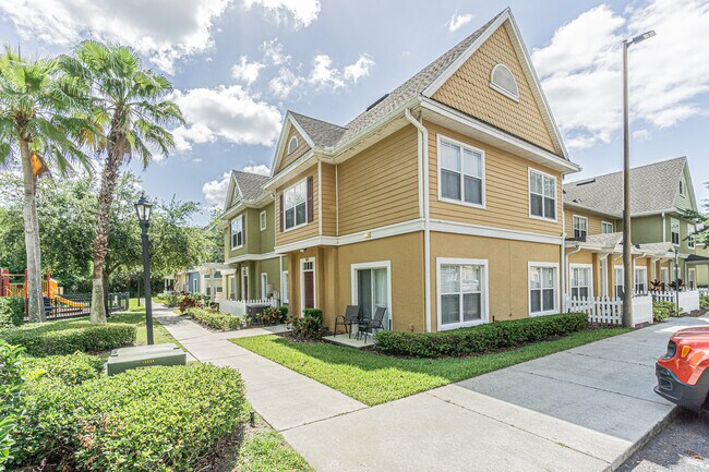 Building Photo - 4001 Santa Maria Dr