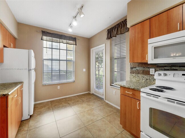 Foto del edificio - 1309 Belmont Pl