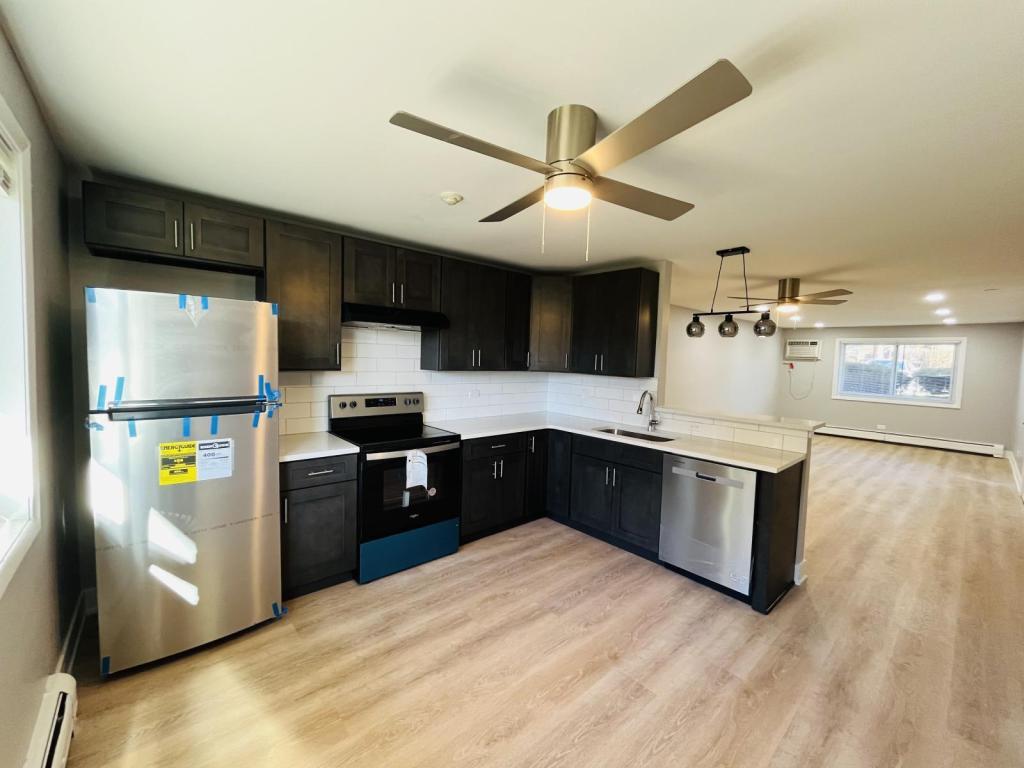 Foto principal - 539 Brookside Dr