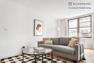 Building Photo - 160 E 48th St