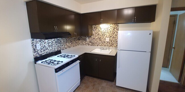 Foto del edificio - Southgate Retreat Apartments