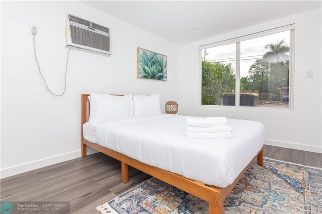 Foto del edificio - 4917 SW 43rd Terrace