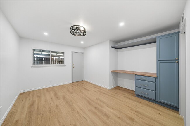 Foto del edificio - 1405 Shadowdale Dr