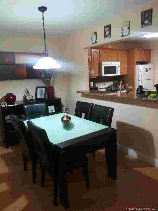 Foto del edificio - 11225 SW 88th St