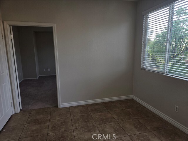 Foto del edificio - 1662 Palermo Dr