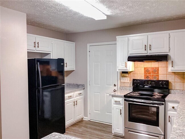 Building Photo - 2809 Bretton Dr