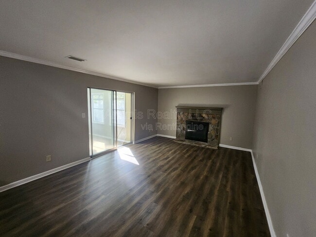 Foto del edificio - 1366 Heritage Glen Dr