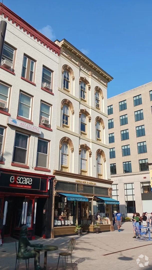 Building Photo - 102 N Tioga St