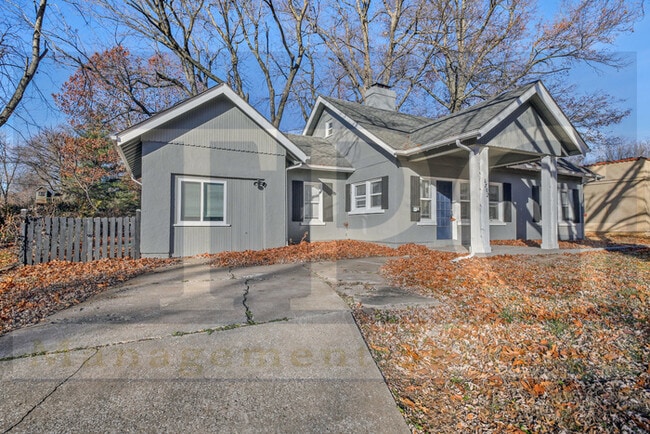 Building Photo - 6702 Appleton Ave